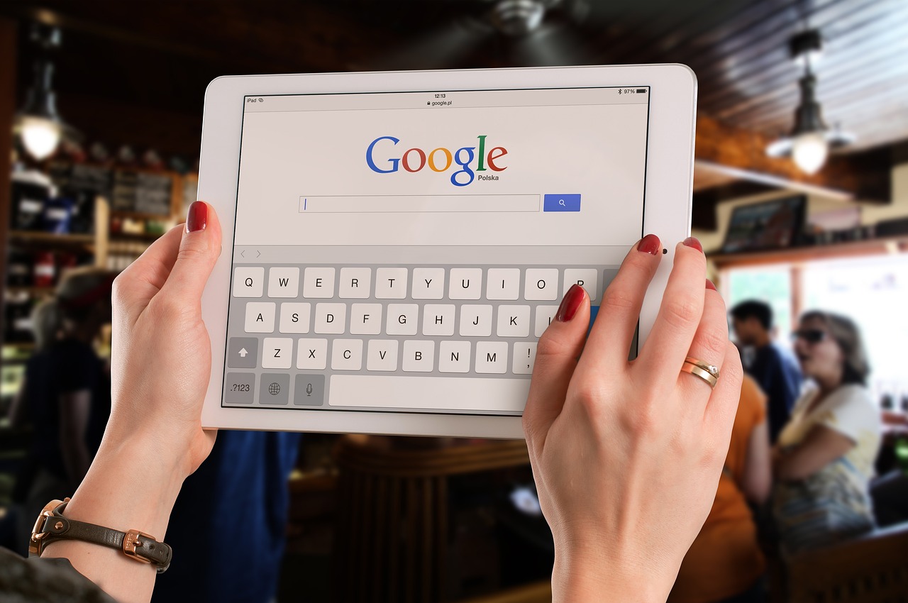 Interni dopis izvršnog direktora Google-a upozorava na nova otpuštanja Interni dopis izvršnog direktora Google-a upozorava na nova otpuštanja