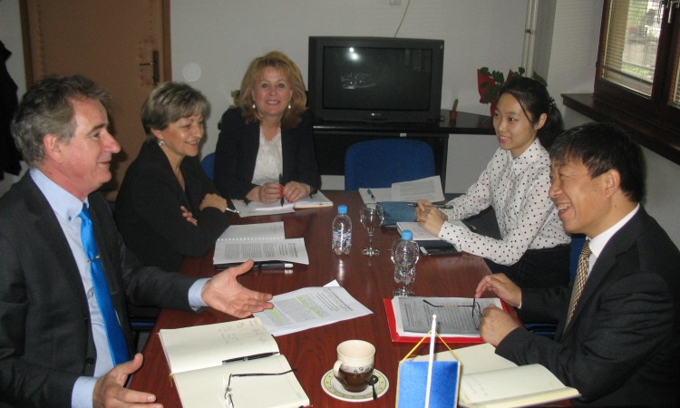 KINESKA AMB 11.5.2016