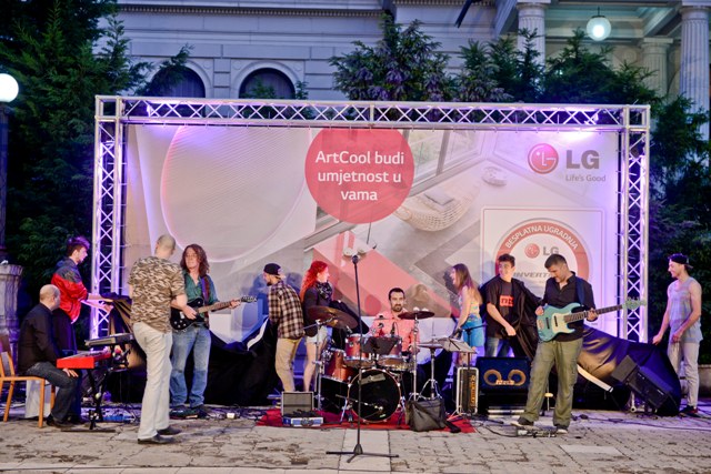 LG Promo-Fresh Generation